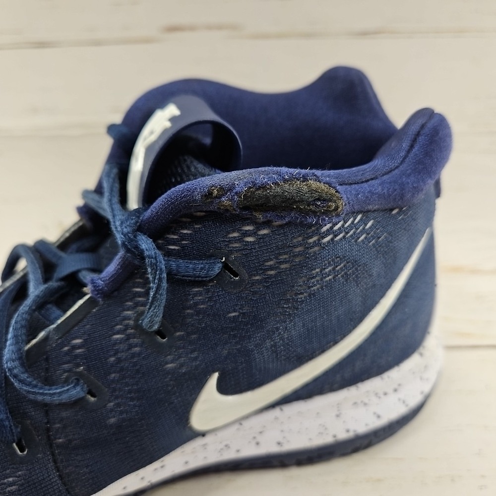 Nike Kyrie 4 Midnight Navy Blue 2018 Size‎ 10.5 Basketball Shoes AV2296-402 - Picture 2 of 14